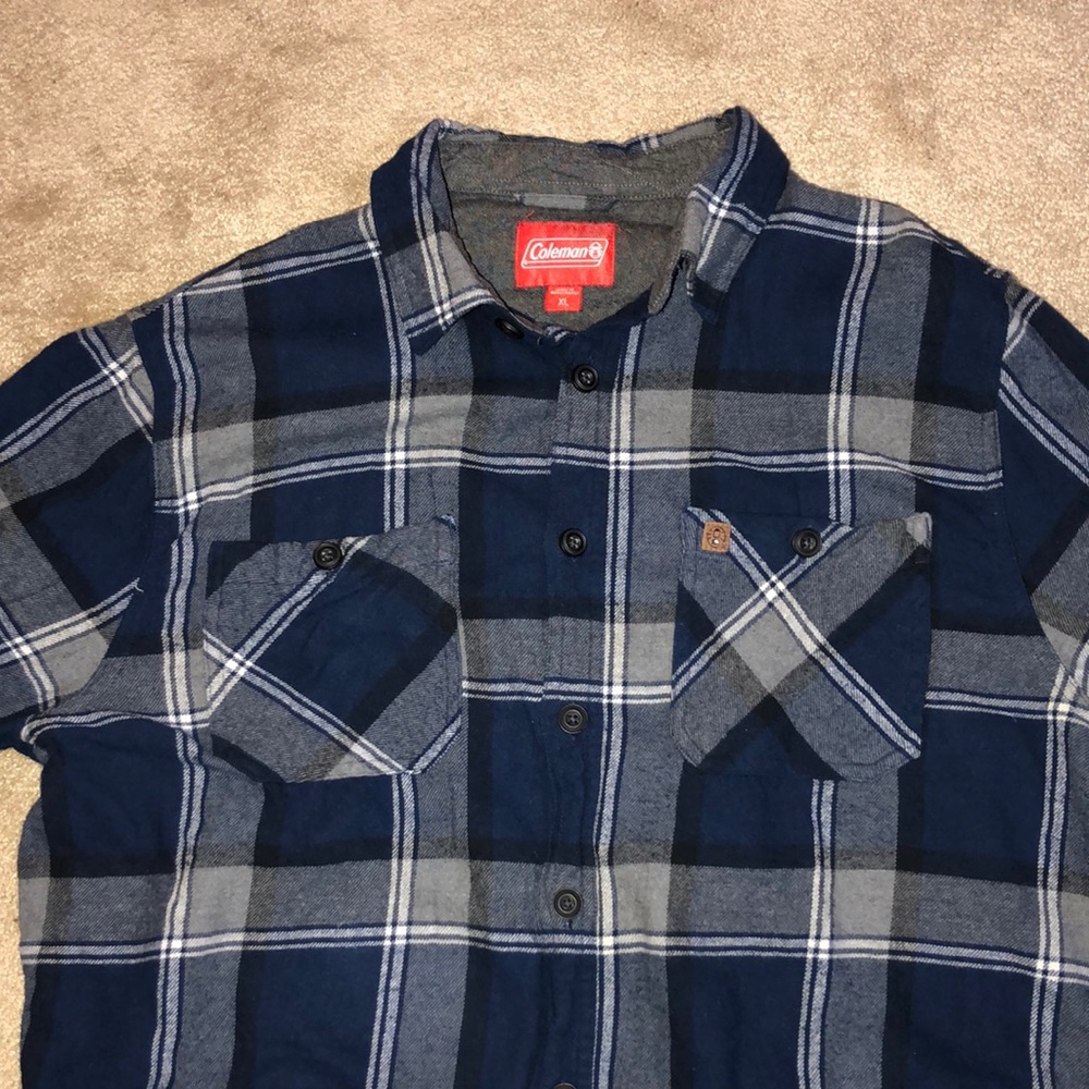 Mens Coleman XL Flannel blue and grey patches